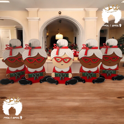 Mrs. Claus Shelf Sitter